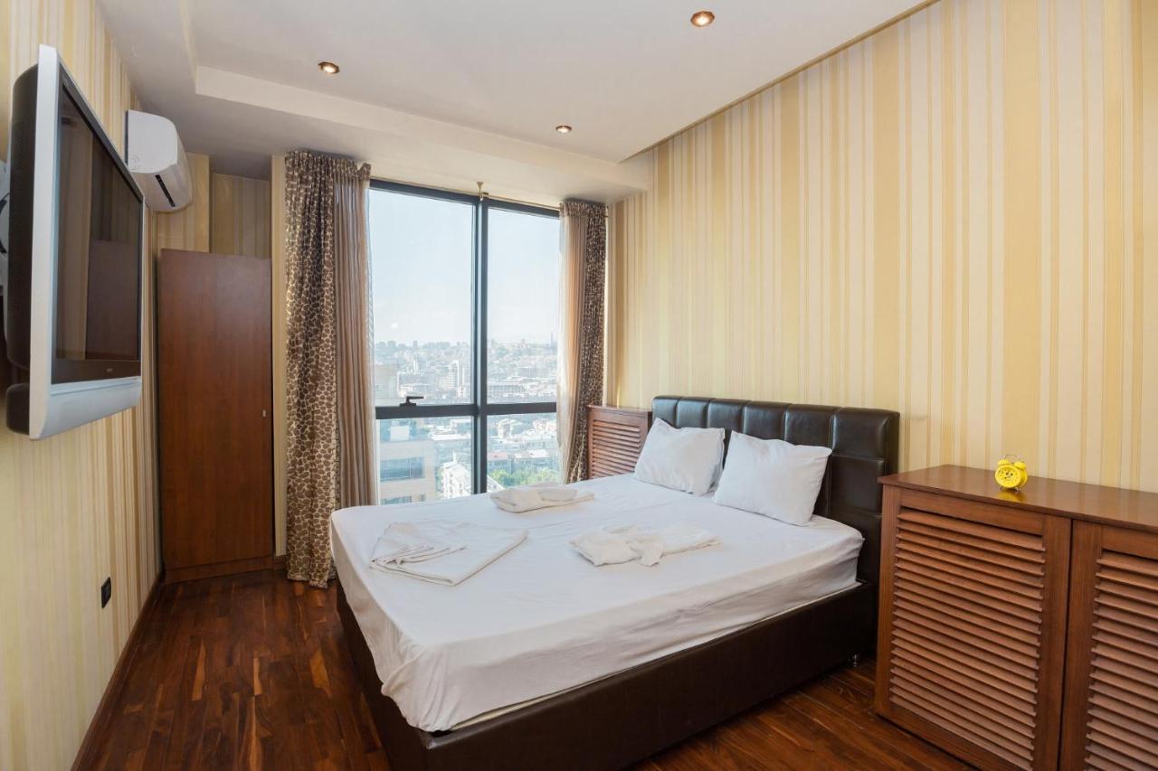 Stay Inn-Ararat View Apt Near Vernissage Γιερεβάν Εξωτερικό φωτογραφία
